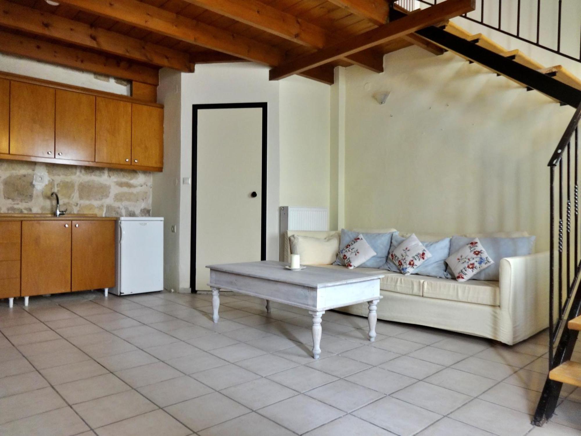 Thalassa Apartment
